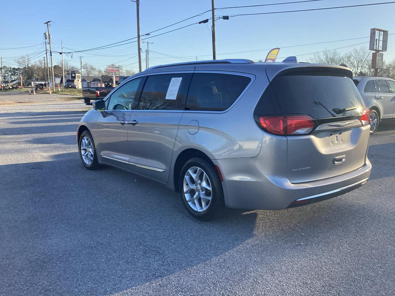 Chrysler Pacifica Touring-L Plus 2017