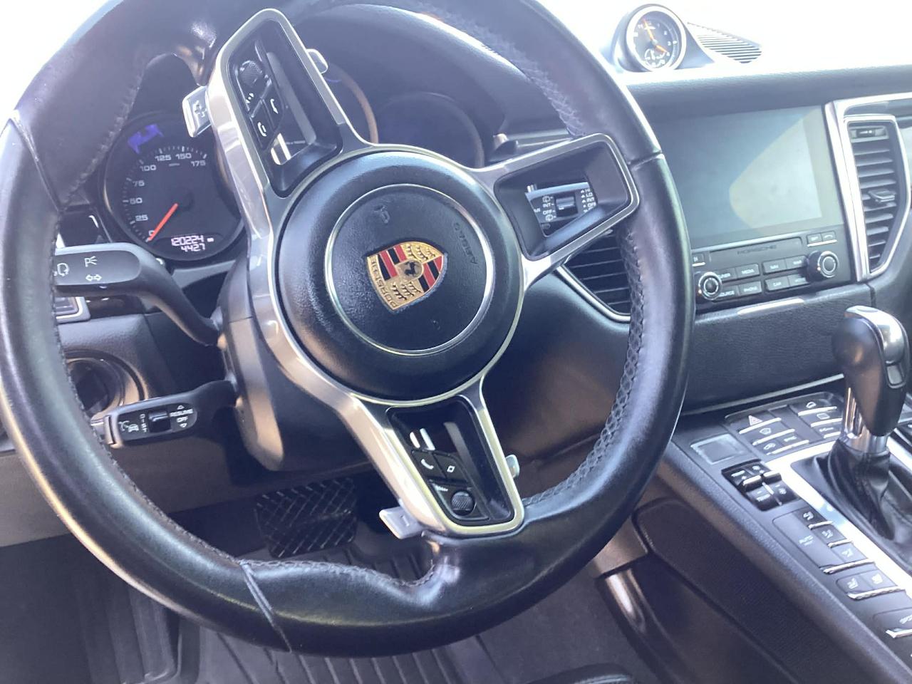 Porsche Macan GTS 2017