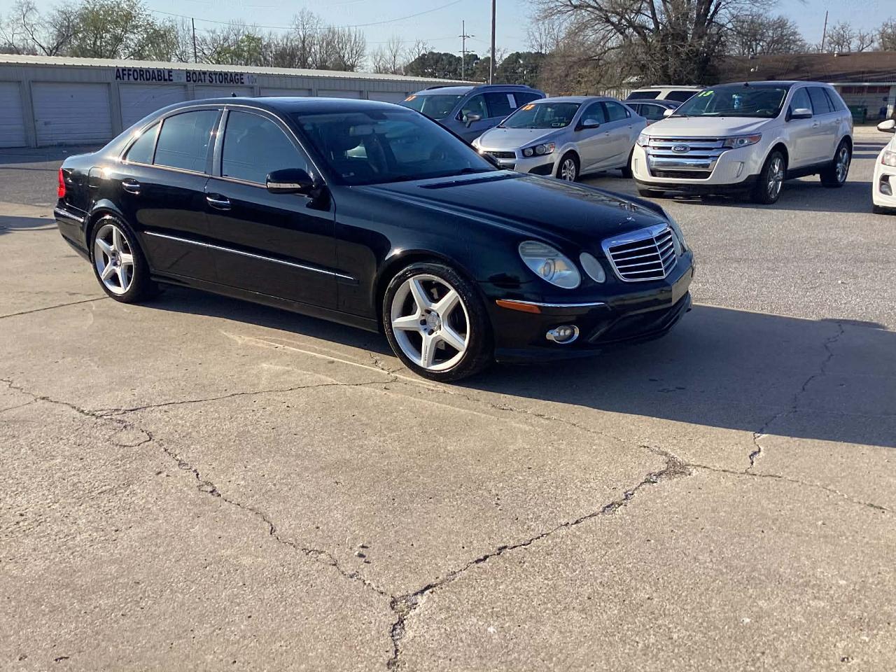 Mercedes-Benz E-Class E350 Luxury Sedan 2009