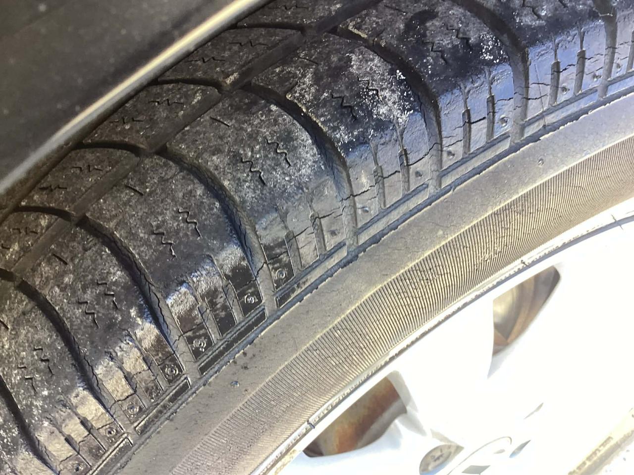 Volkswagen Jetta Hybrid SE 2014