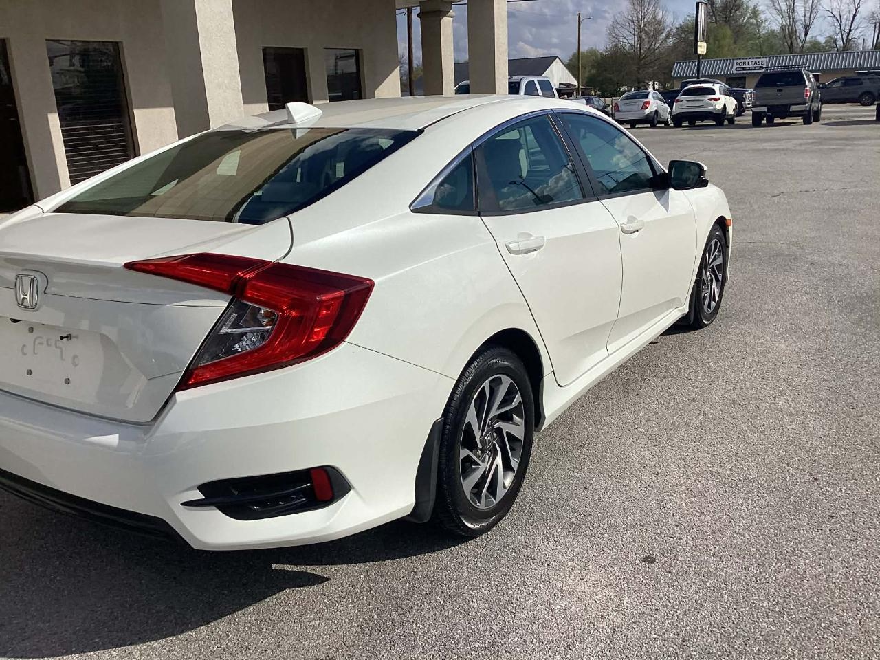 Honda Civic EX Sedan CVT 2017