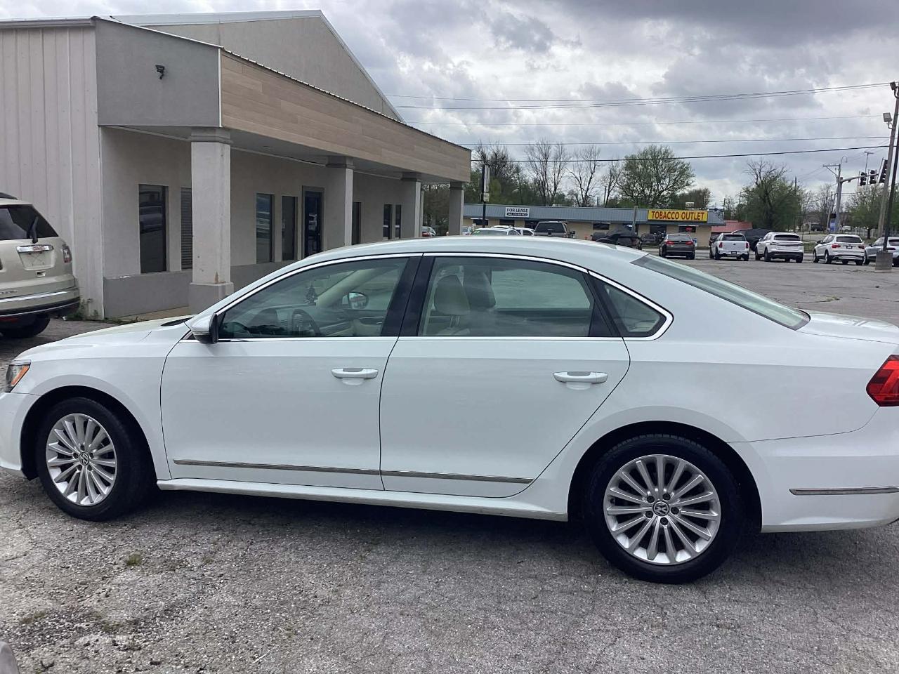 Volkswagen Passat SE 6A 2016