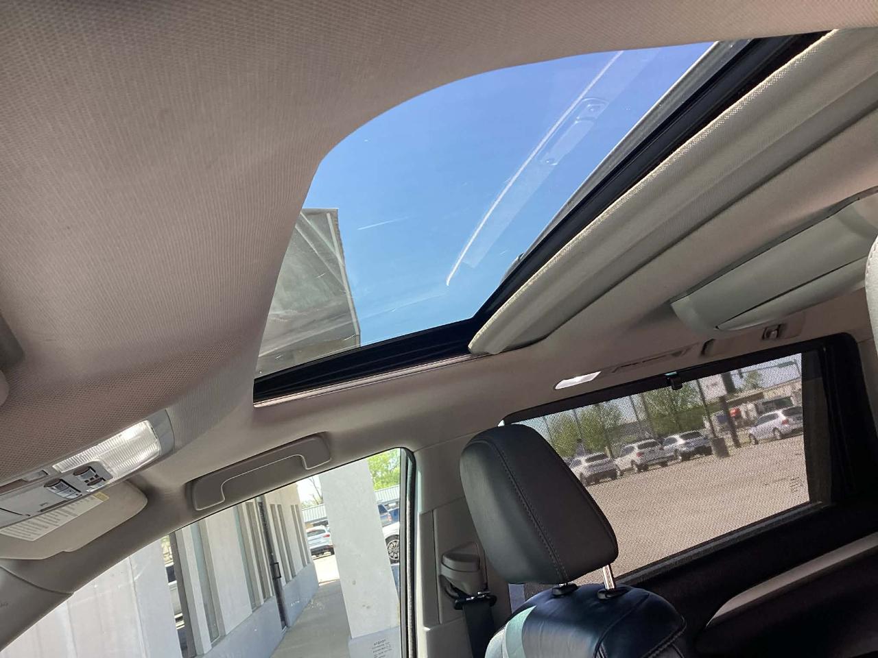 Toyota Highlander XLE FWD V6 2015