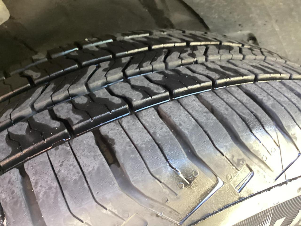 Toyota Highlander XLE FWD V6 2015