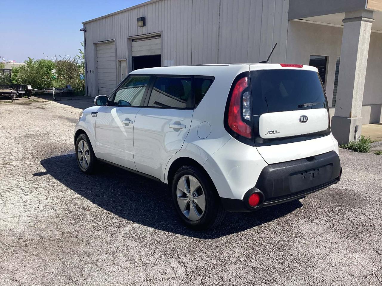 Kia Soul Base 6A 2016