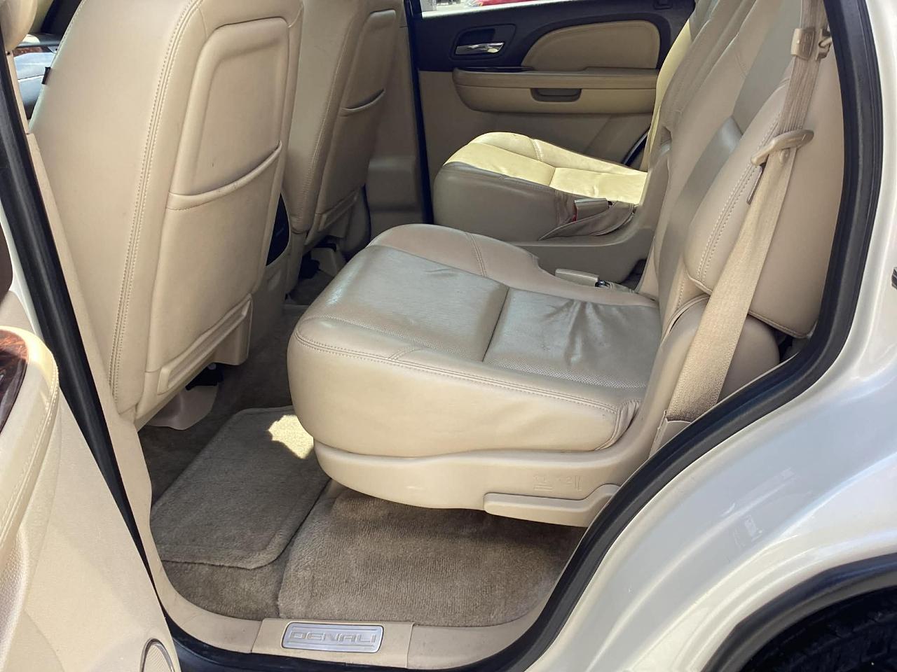 GMC Yukon Denali 4WD 2013