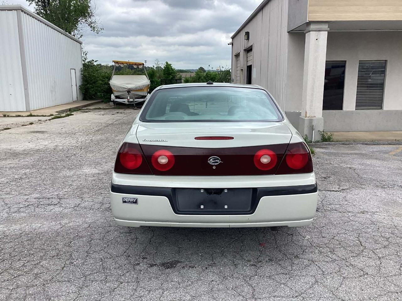 Chevrolet Impala Base 2003