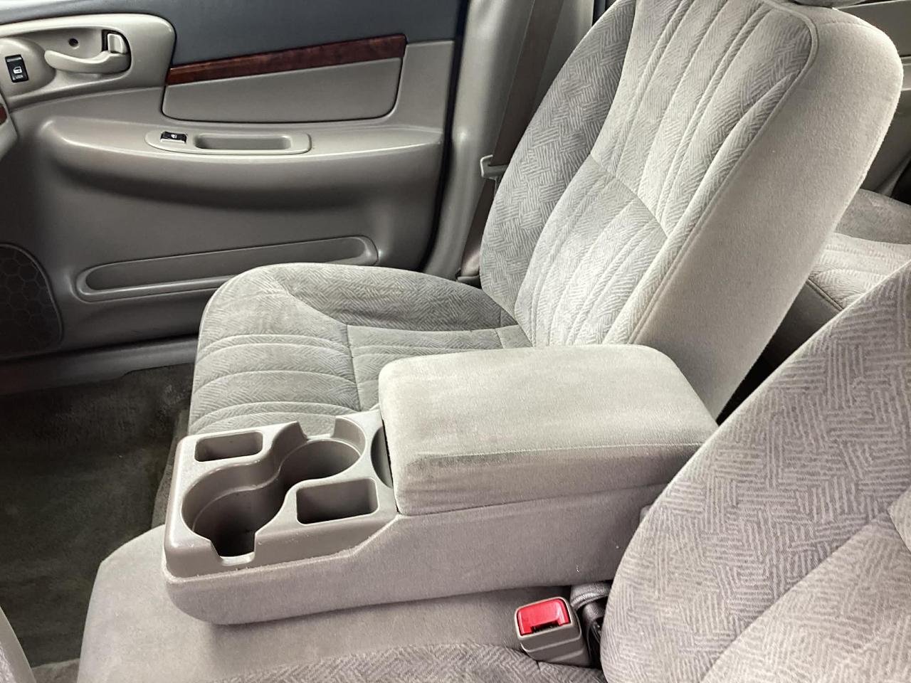 Chevrolet Impala Base 2003