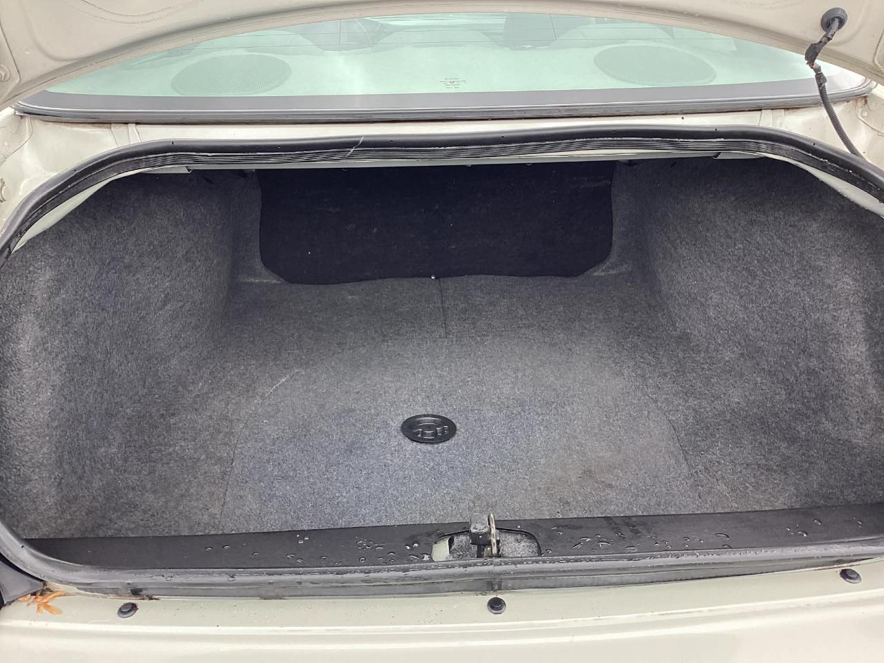 Chevrolet Impala Base 2003