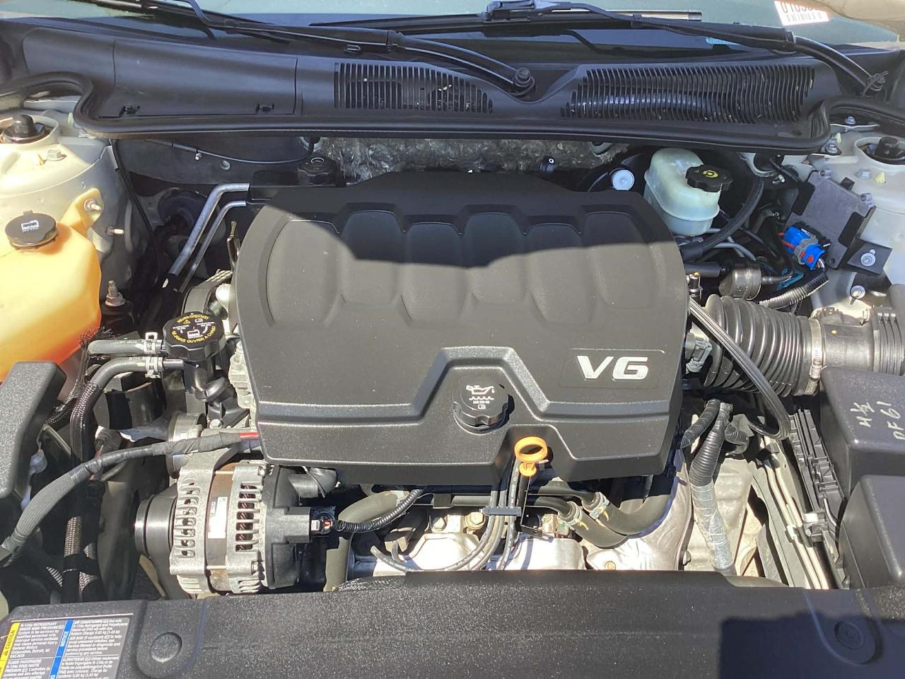 Buick Lucerne CXL 2010