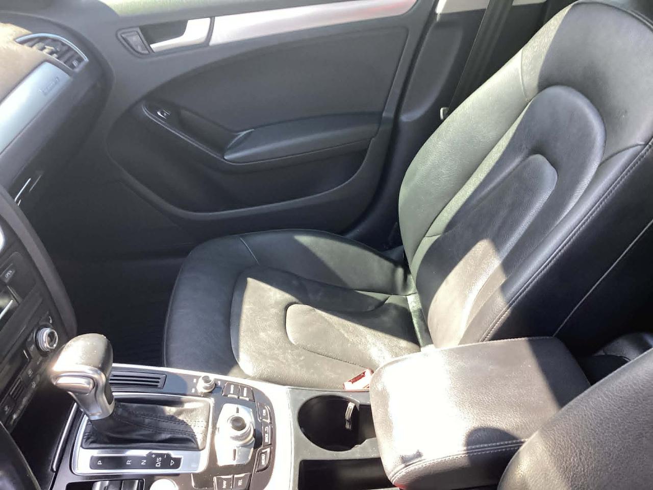 Audi A4 2.0T Sedan quattro Tiptronic 2013