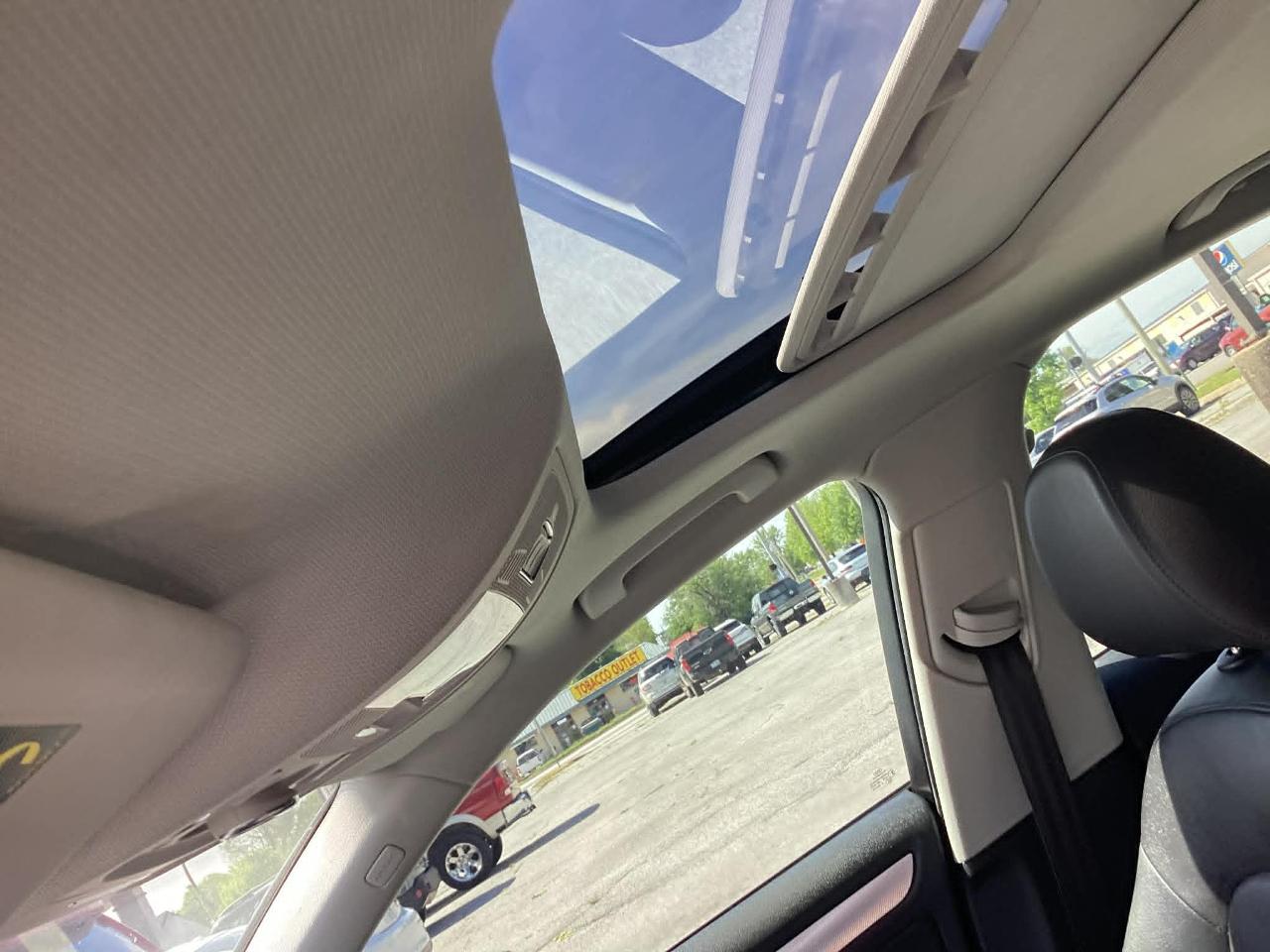 Audi A4 2.0T Sedan quattro Tiptronic 2013