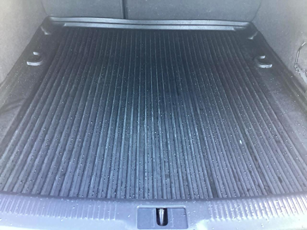 Audi A4 2.0T Sedan quattro Tiptronic 2013