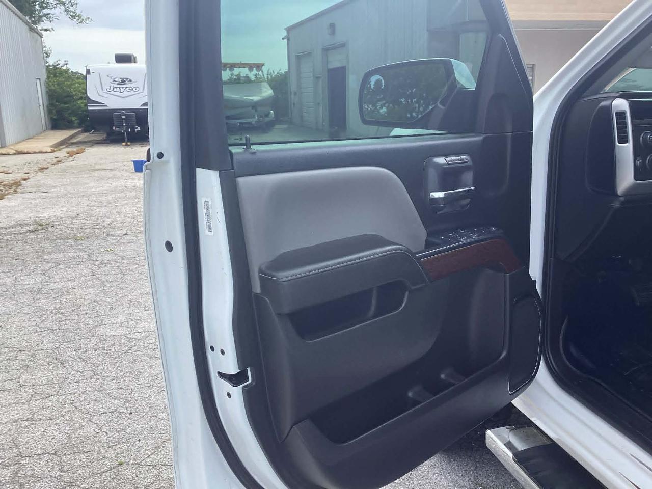 GMC Sierra 1500 SLT Crew Cab Long Box 4WD 2017