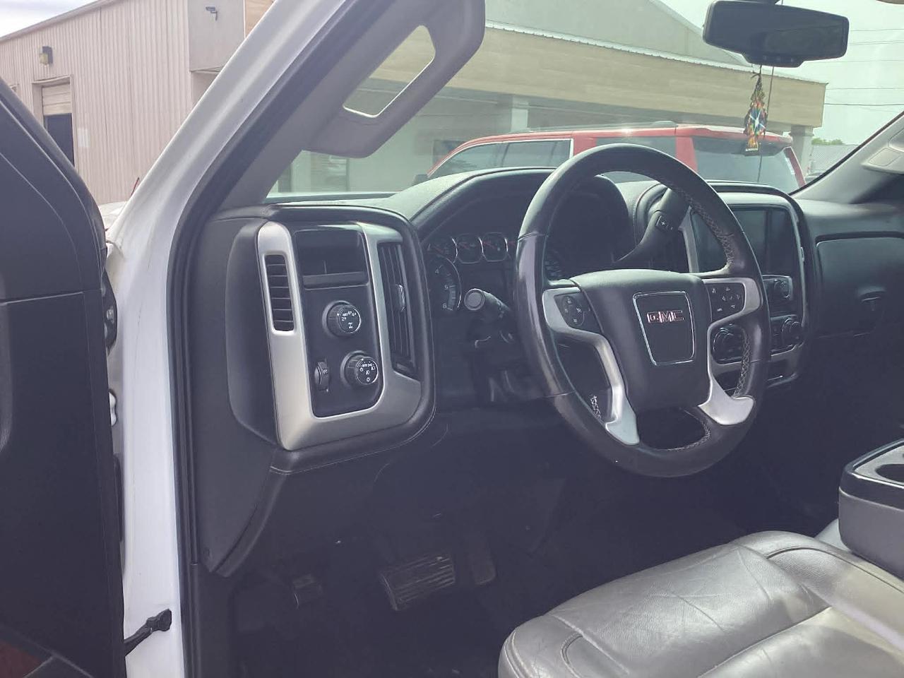 GMC Sierra 1500 SLT Crew Cab Long Box 4WD 2017