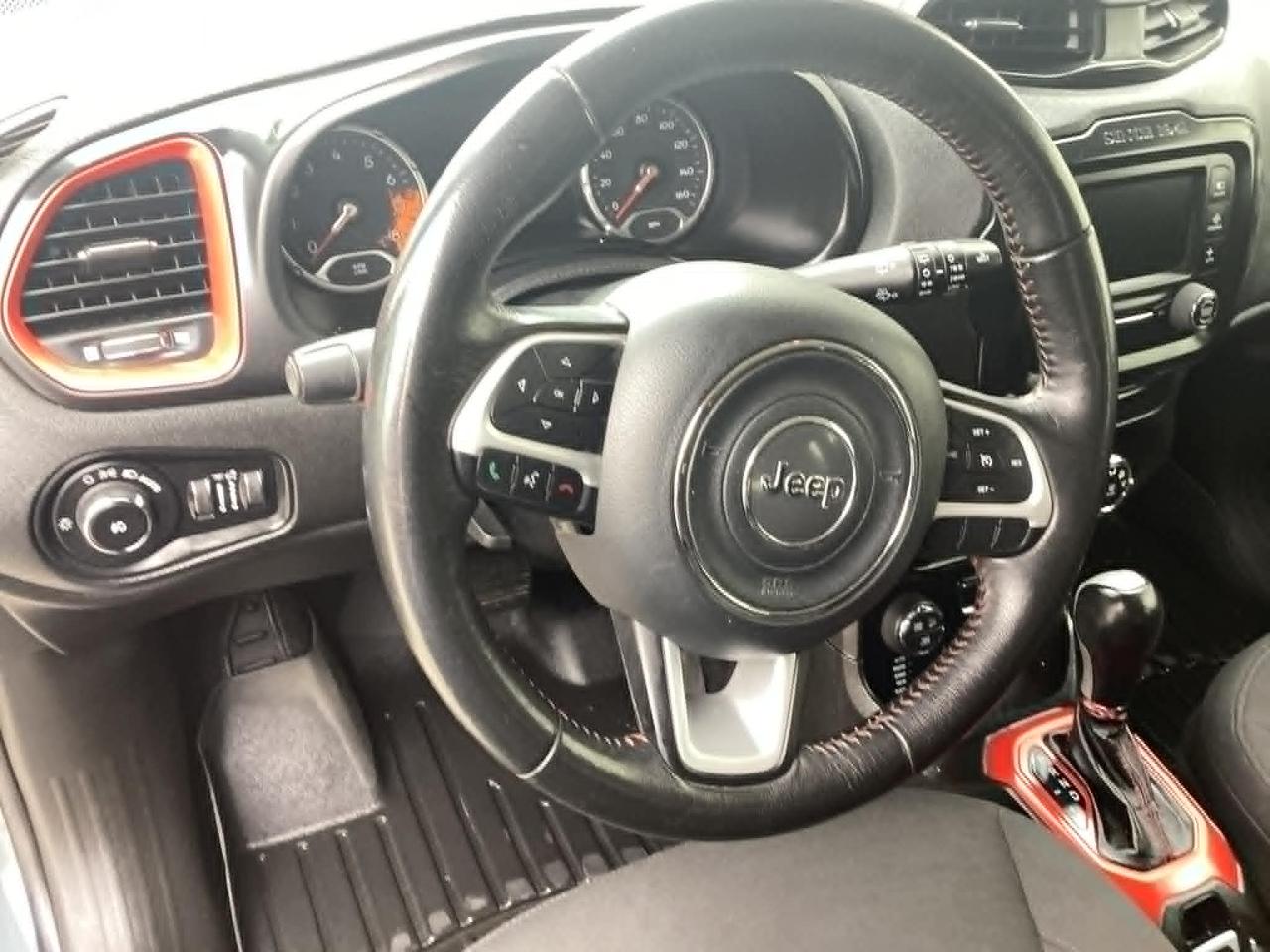 Jeep Renegade Trailhawk 2016