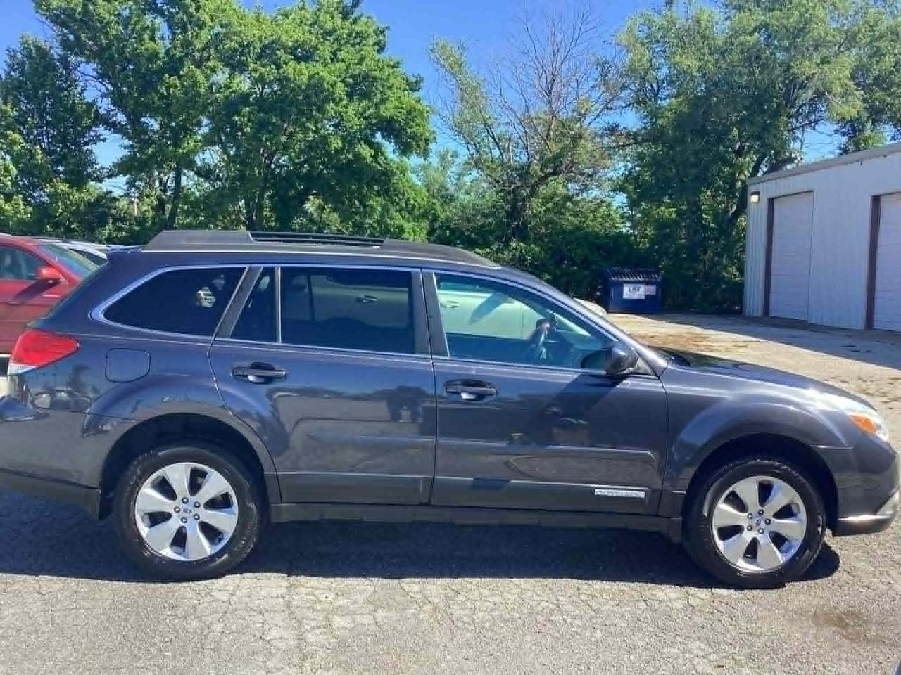 2012 Subaru Outback 2.5i Limited