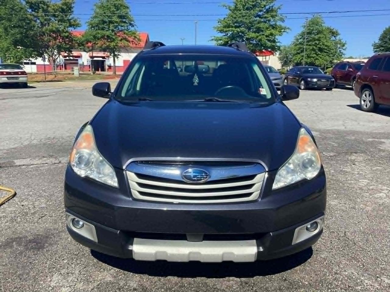 Subaru Outback 2.5i Limited 2012