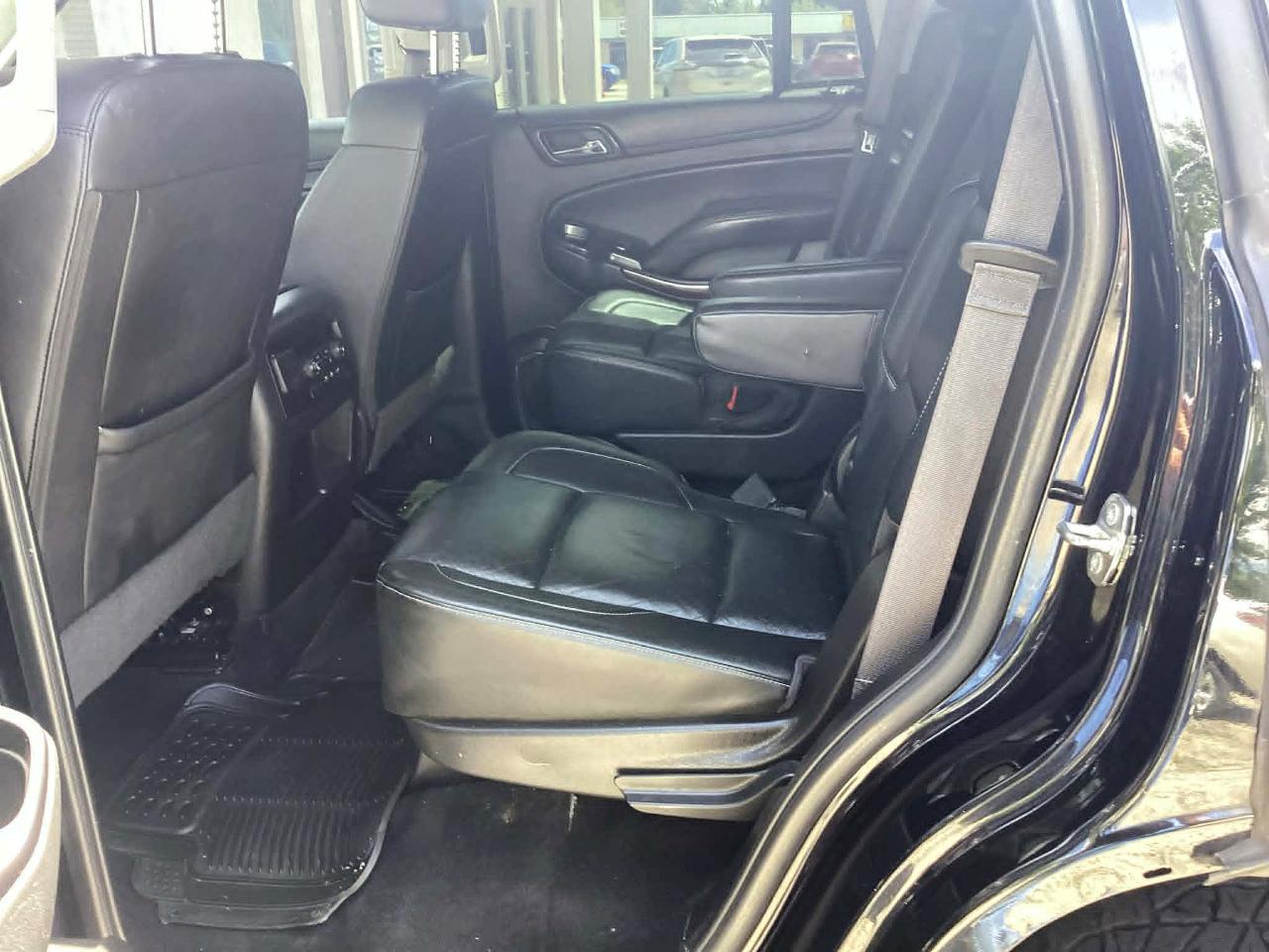 GMC Yukon SLT 4WD 2017