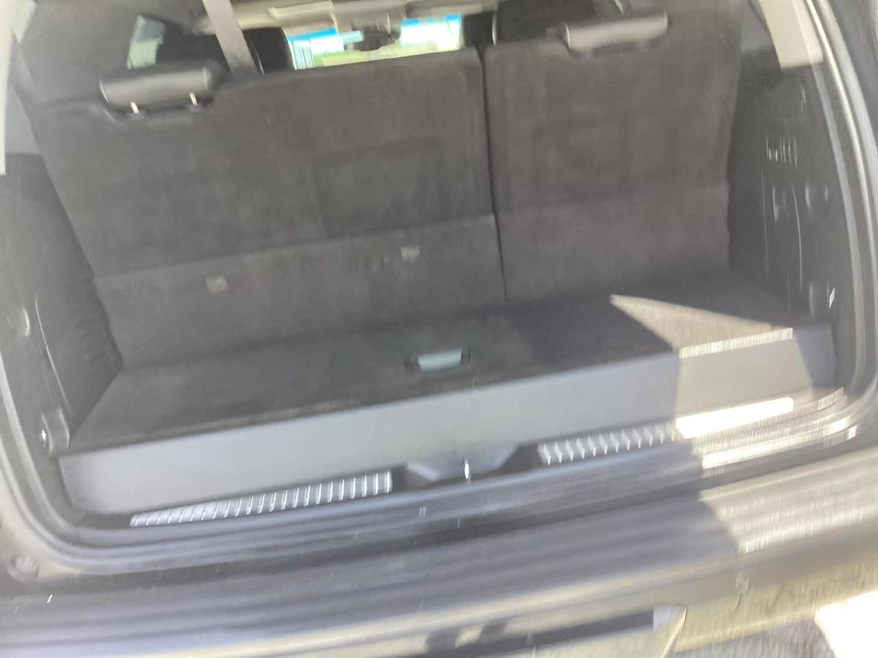 GMC Yukon SLT 4WD 2017