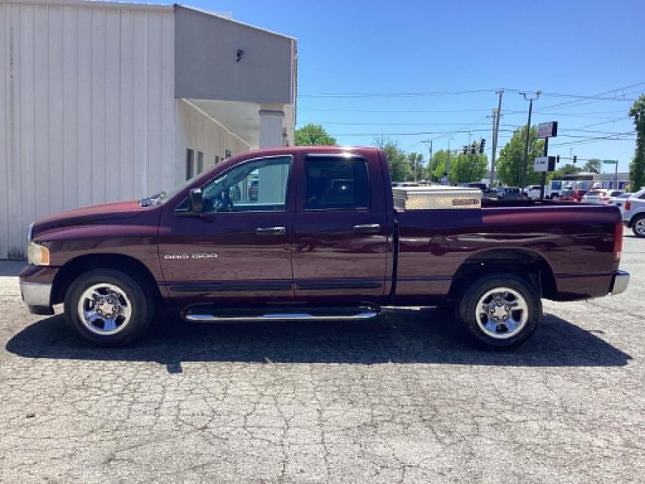 Dodge Ram 1500 Laramie Quad Cab Long Bed 2WD 2005