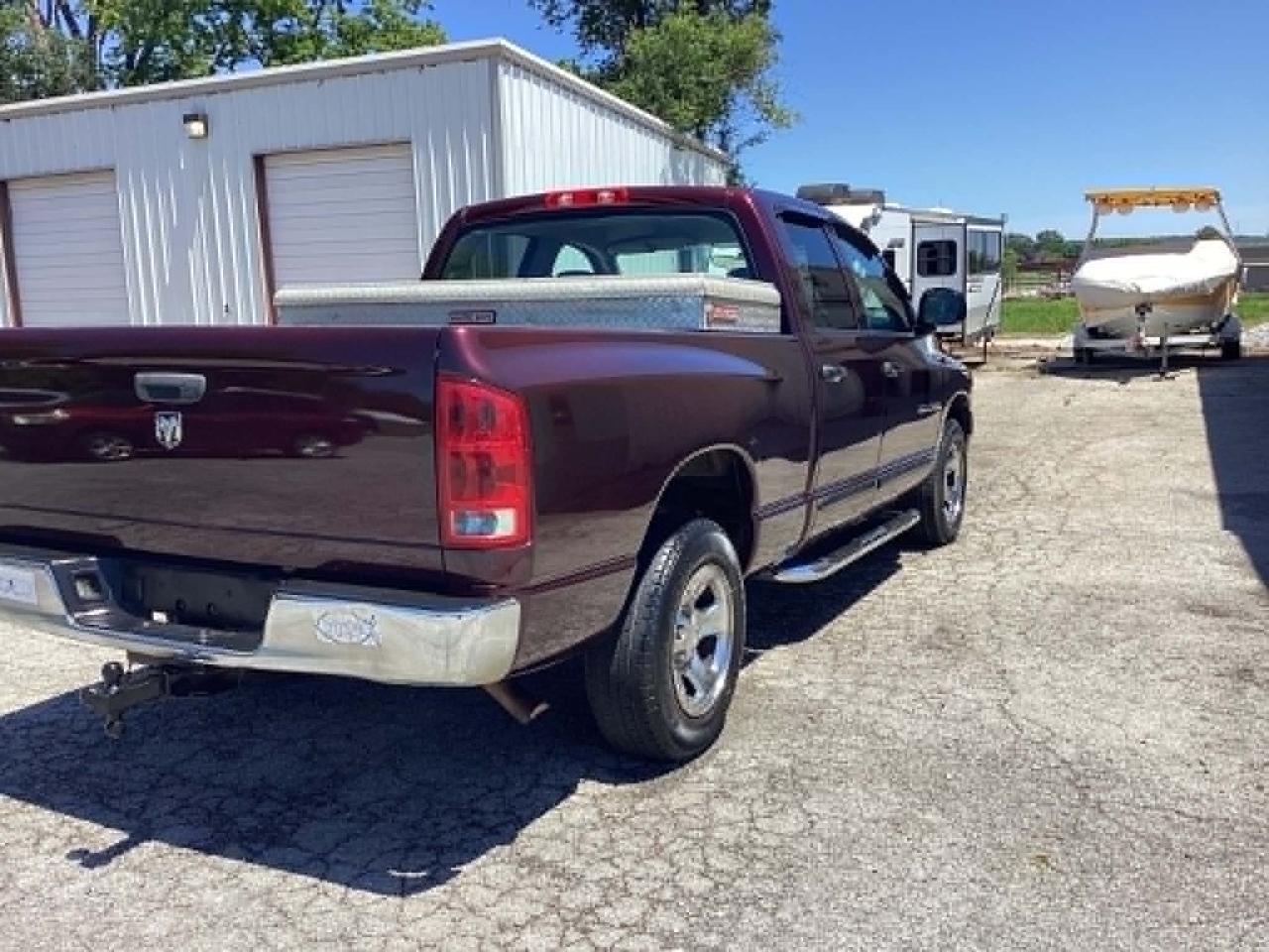 Dodge Ram 1500 Laramie Quad Cab Long Bed 2WD 2005