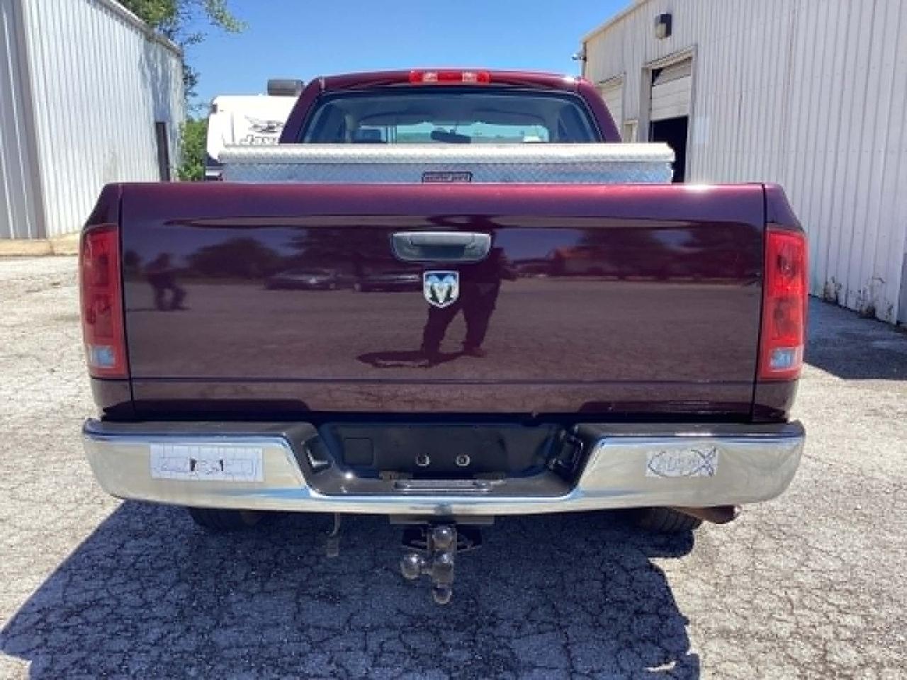 Dodge Ram 1500 Laramie Quad Cab Long Bed 2WD 2005