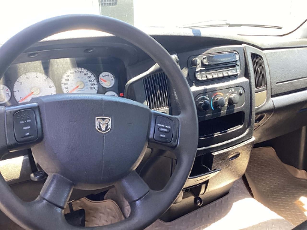 Dodge Ram 1500 Laramie Quad Cab Long Bed 2WD 2005