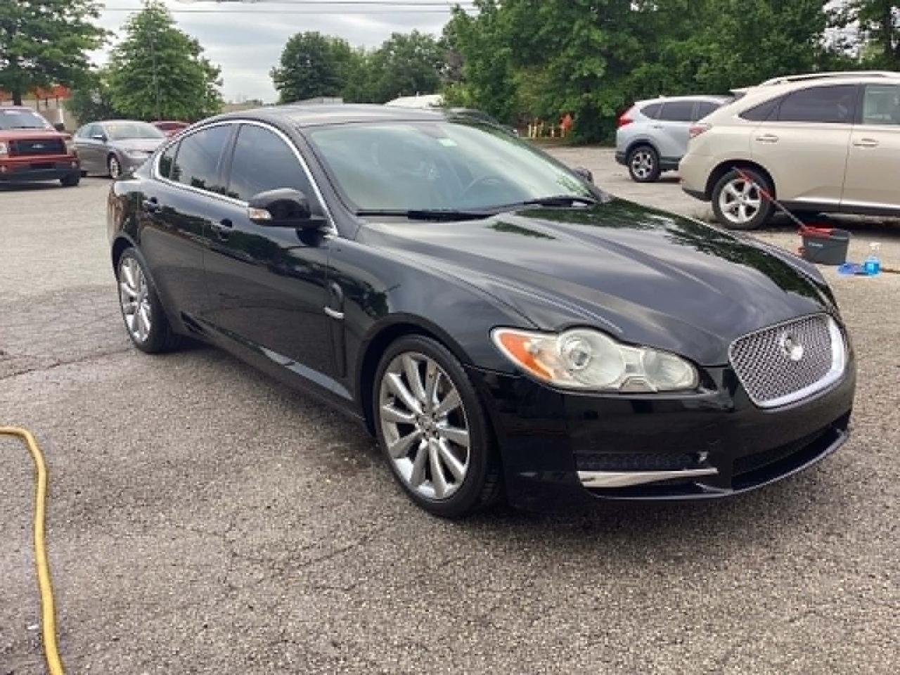 Jaguar XF-Series Premium Luxury 2009