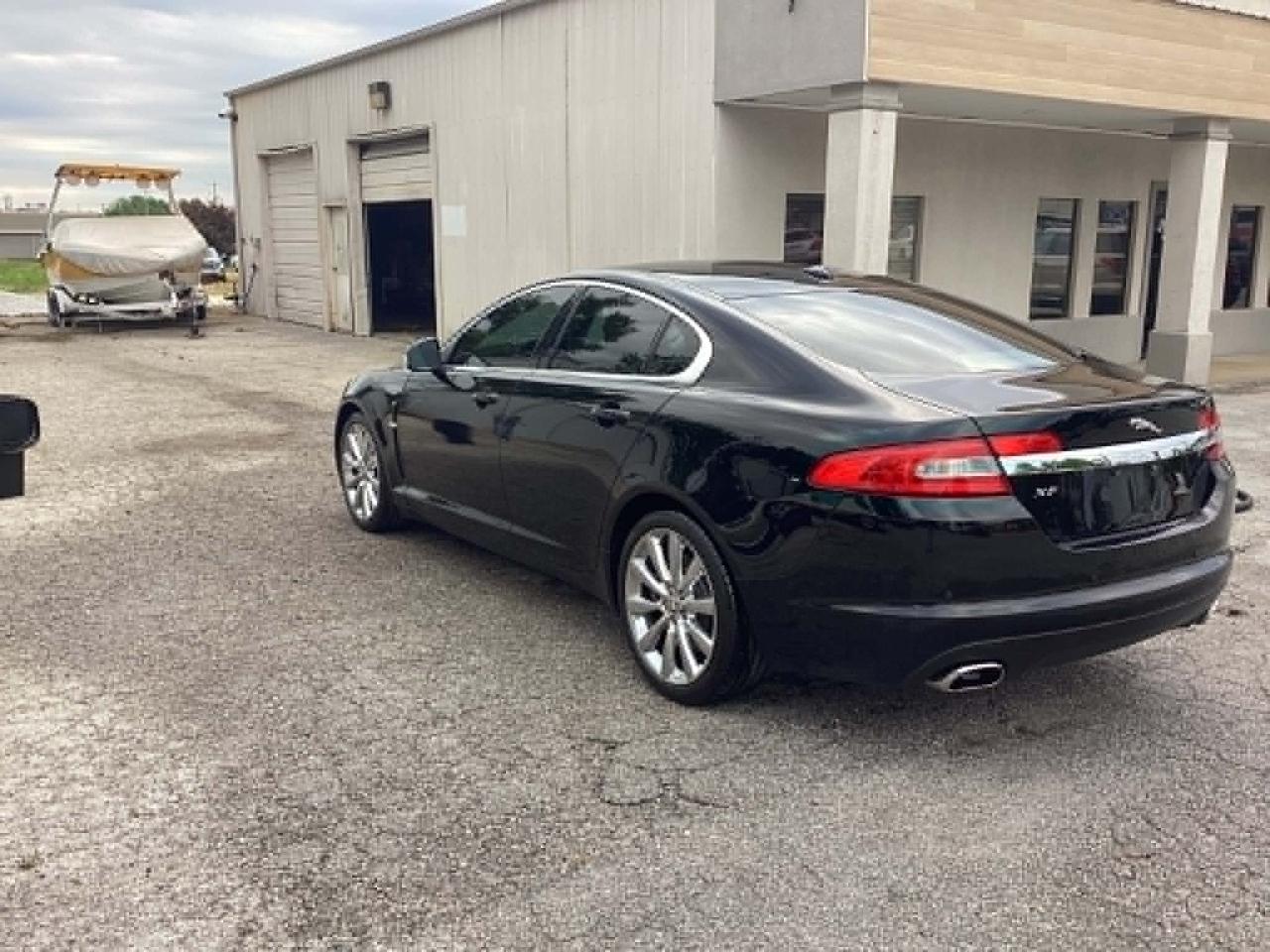 Jaguar XF-Series Premium Luxury 2009