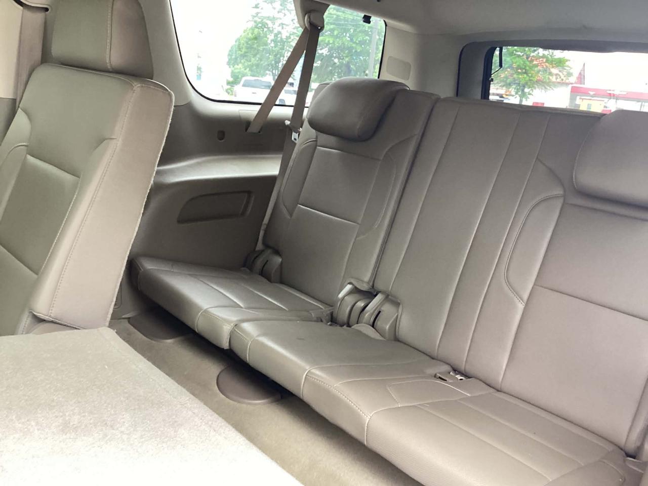 GMC Yukon XL SLT 4WD 2016