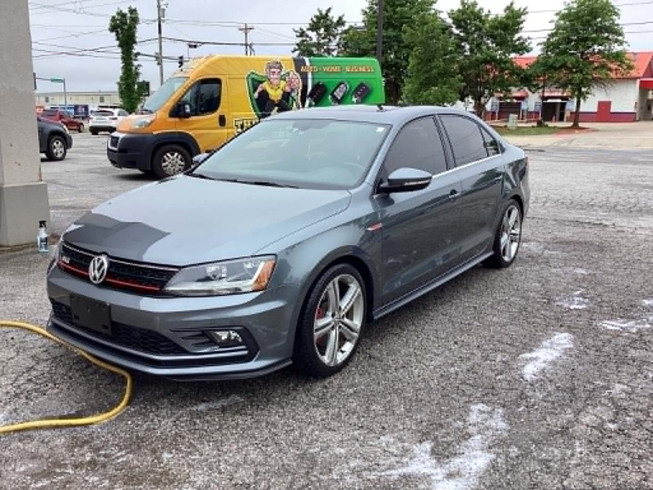 Volkswagen Jetta 2.0T GLI 6A 2017