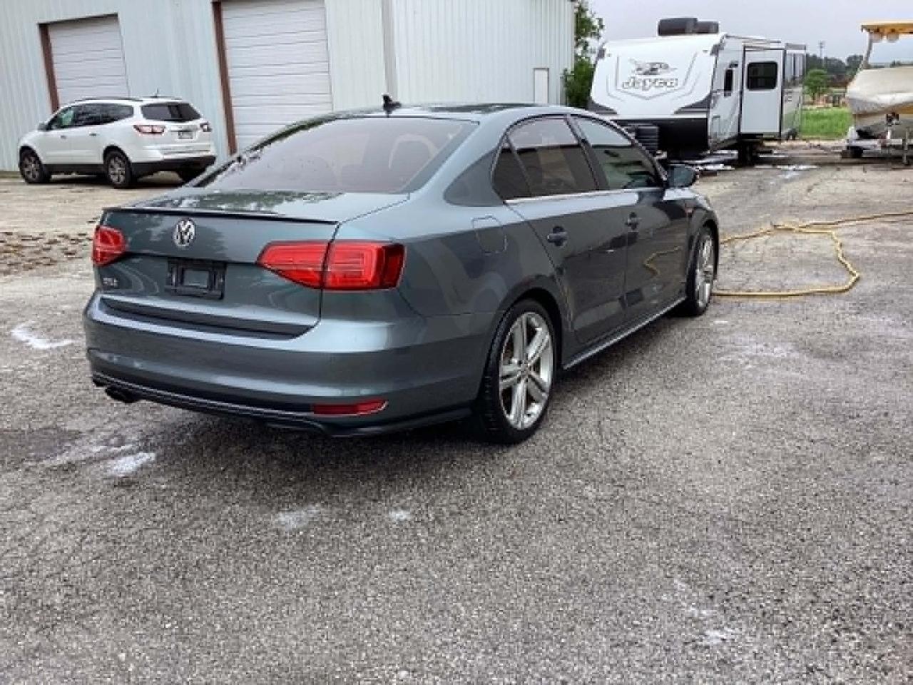 Volkswagen Jetta 2.0T GLI 6A 2017