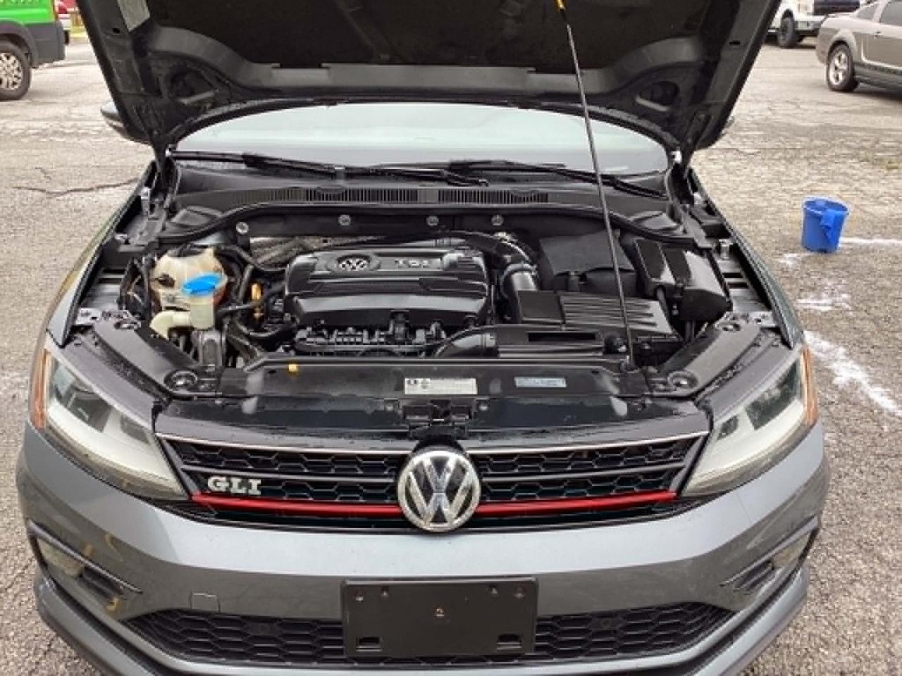 Volkswagen Jetta 2.0T GLI 6A 2017