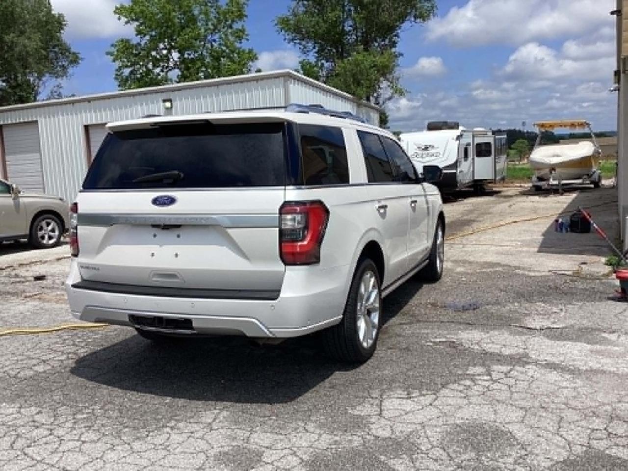 Ford Expedition Platinum 4WD 2019