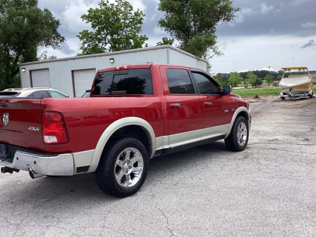 Dodge Ram 1500 SLT Crew Cab 4WD 2009