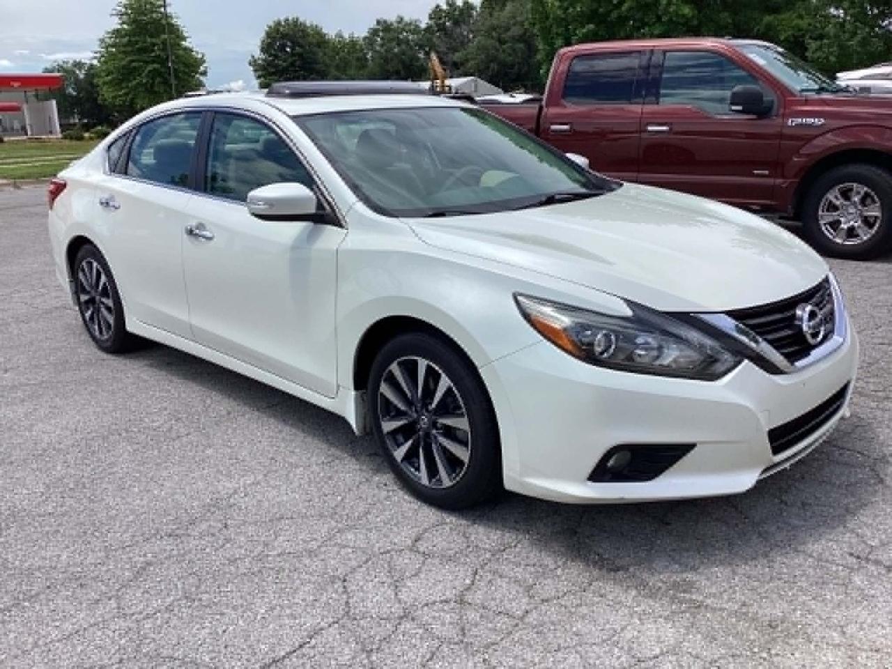 Nissan Altima 2.5 SR 2016