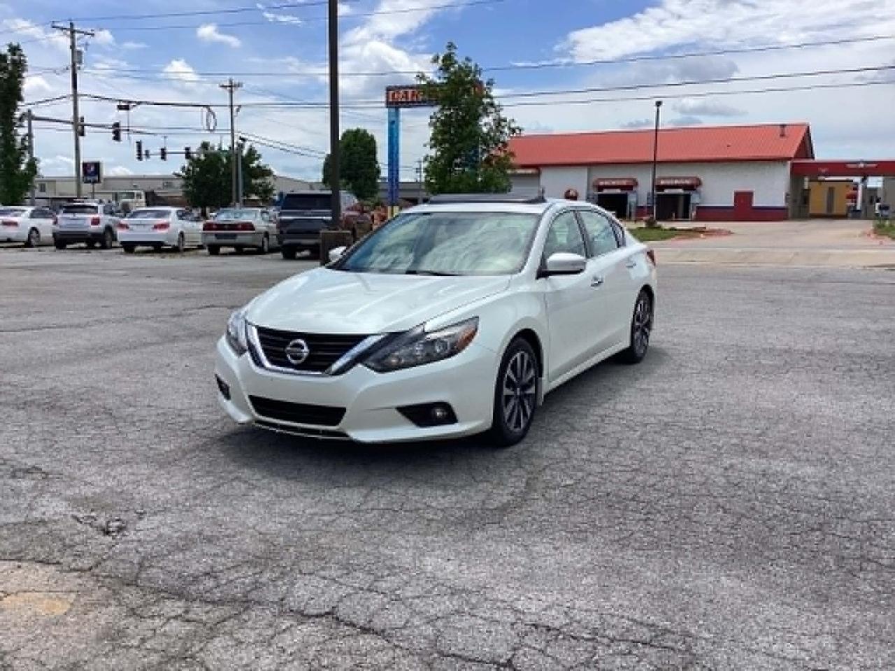 Nissan Altima 2.5 SR 2016