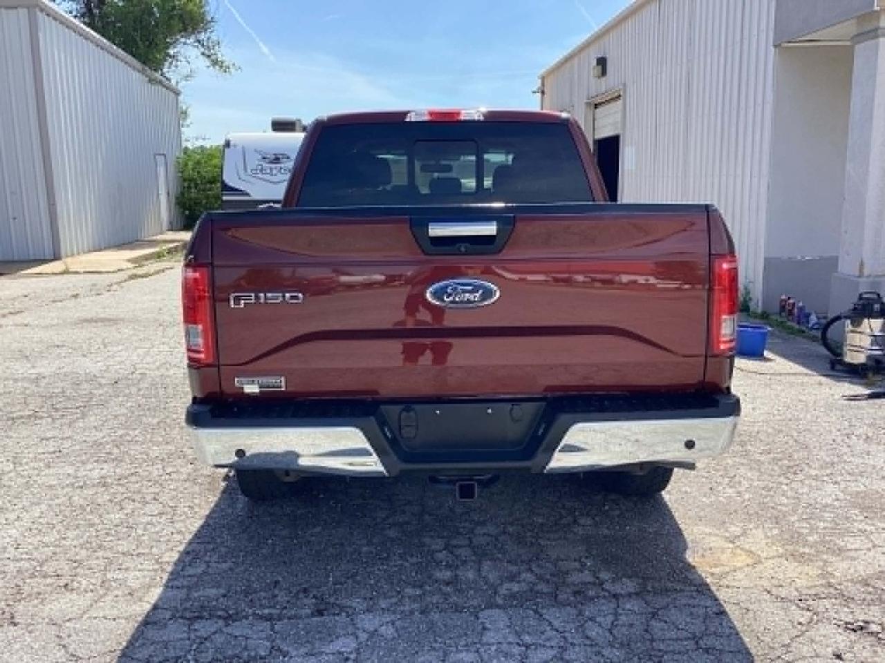 Ford F-150 XLT SuperCrew 5.5-ft. Bed 2WD 2015