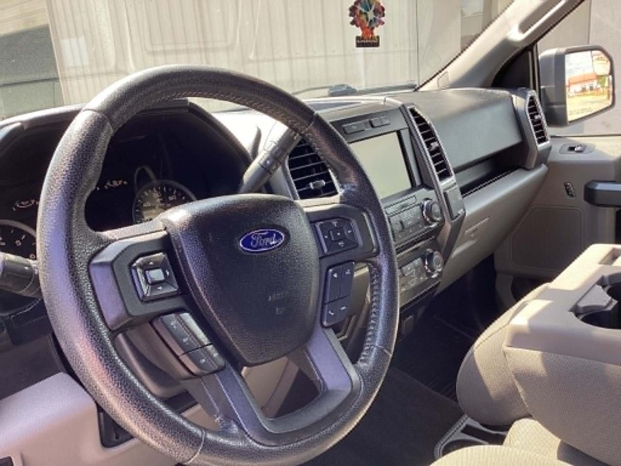 Ford F-150 XLT SuperCrew 5.5-ft. Bed 2WD 2015