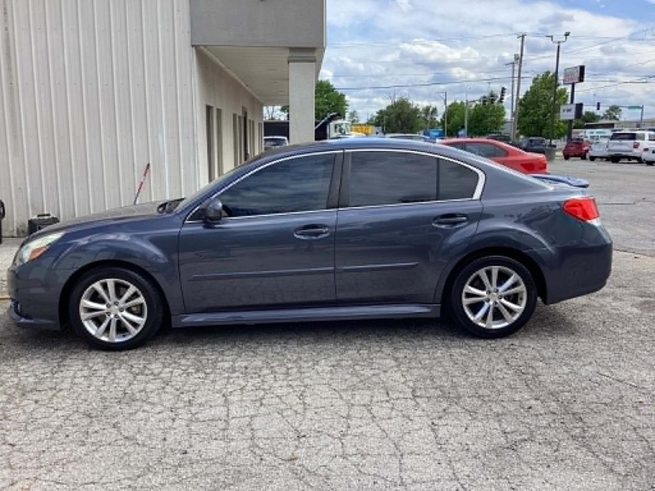 Subaru Legacy 3.6R Limited 2014