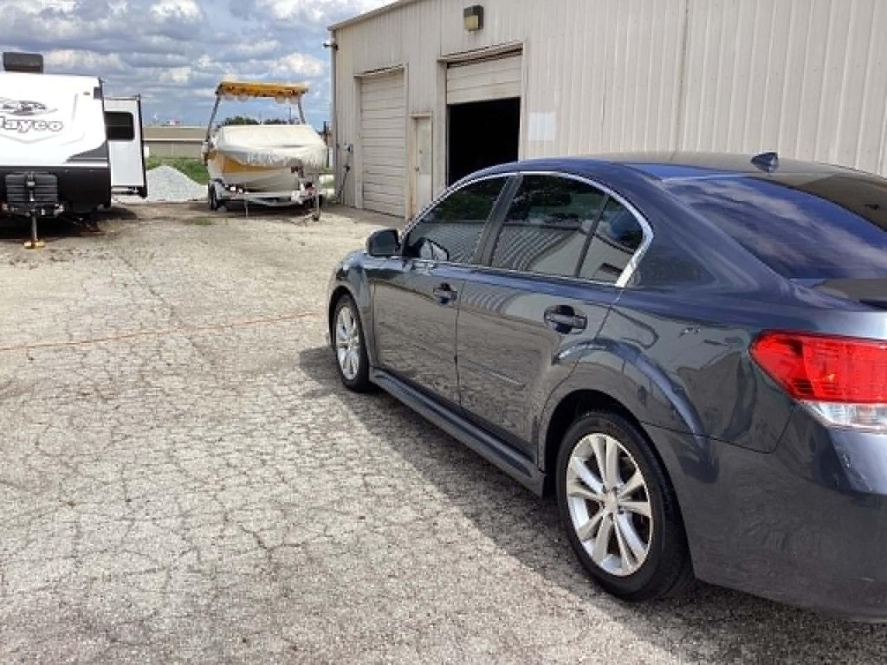 Subaru Legacy 3.6R Limited 2014