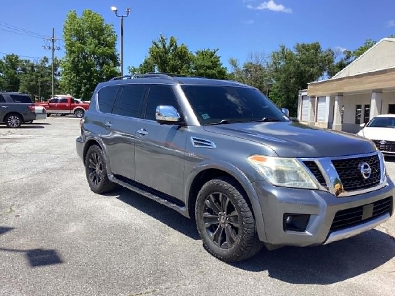 Nissan Armada Platinum AWD 2017