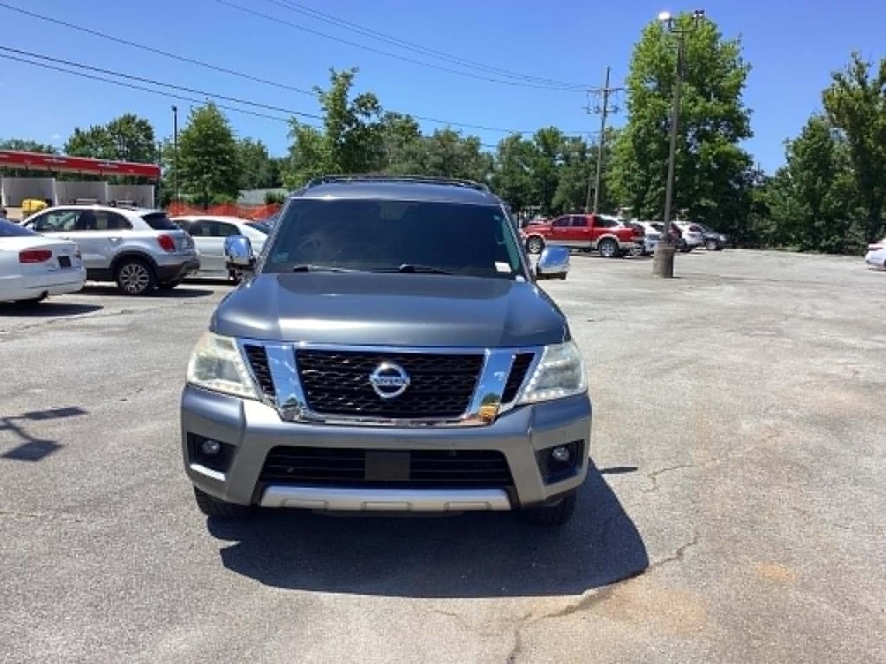 Nissan Armada Platinum AWD 2017