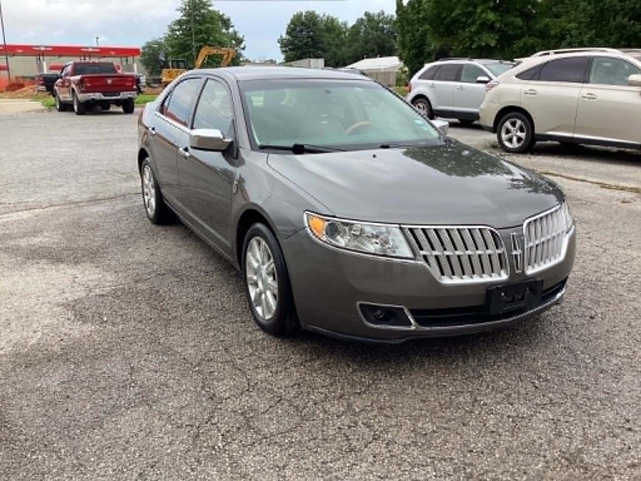 Lincoln MKZ FWD 2012