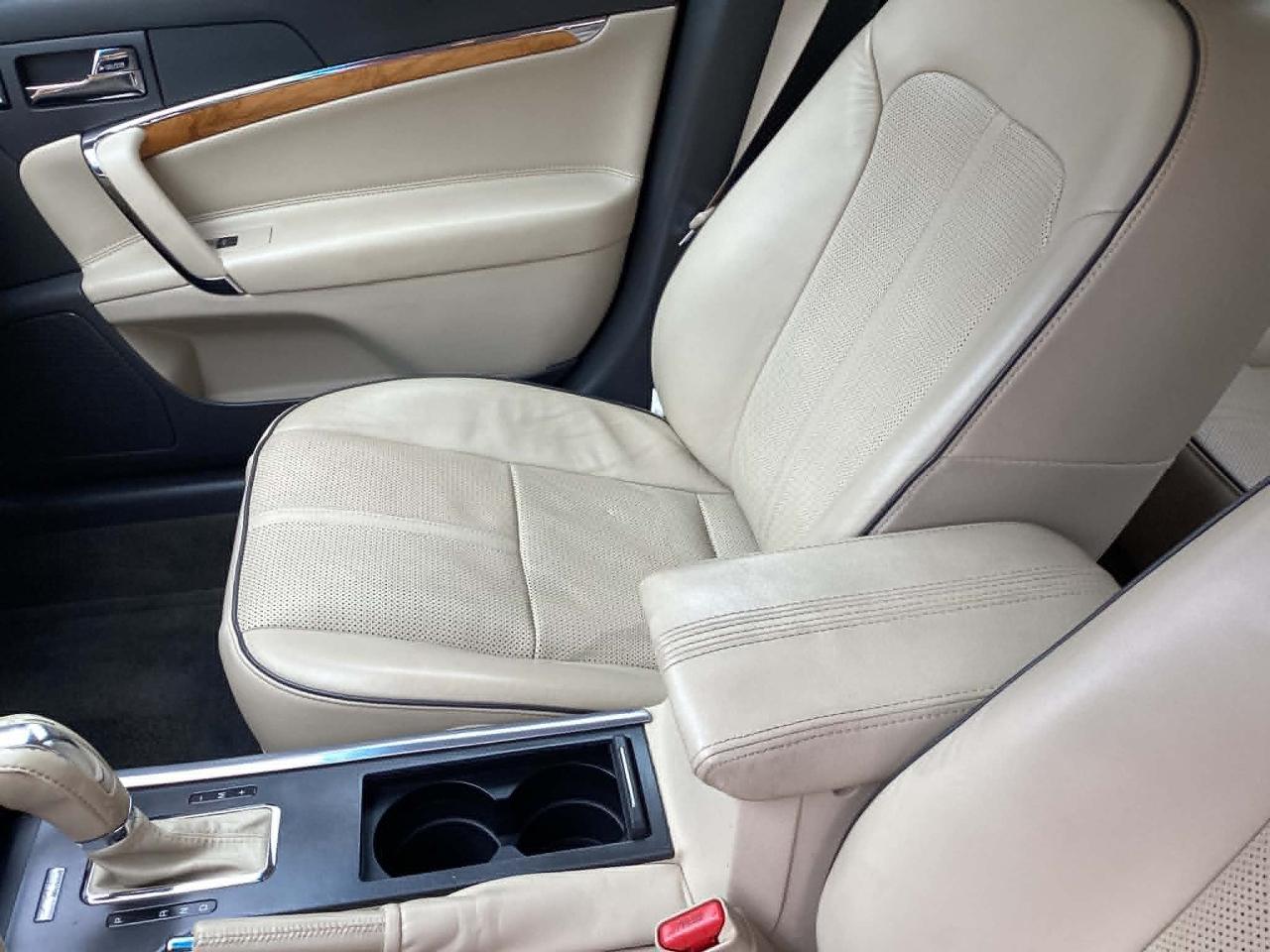 Lincoln MKZ FWD 2012
