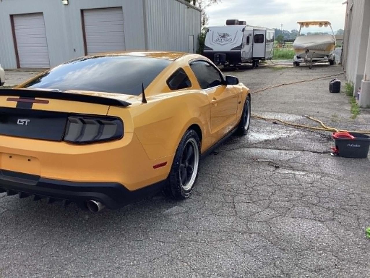 Ford Mustang GT Coupe 2011