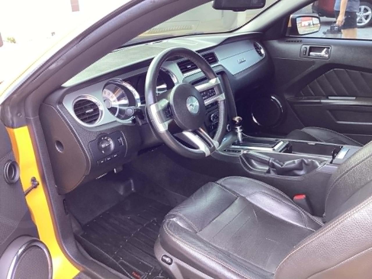 Ford Mustang GT Coupe 2011