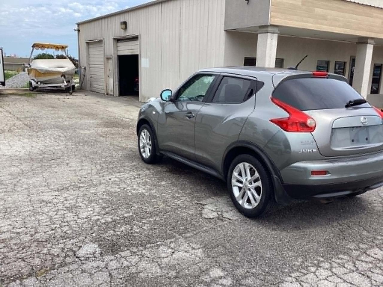 Nissan Juke S AWD 2013