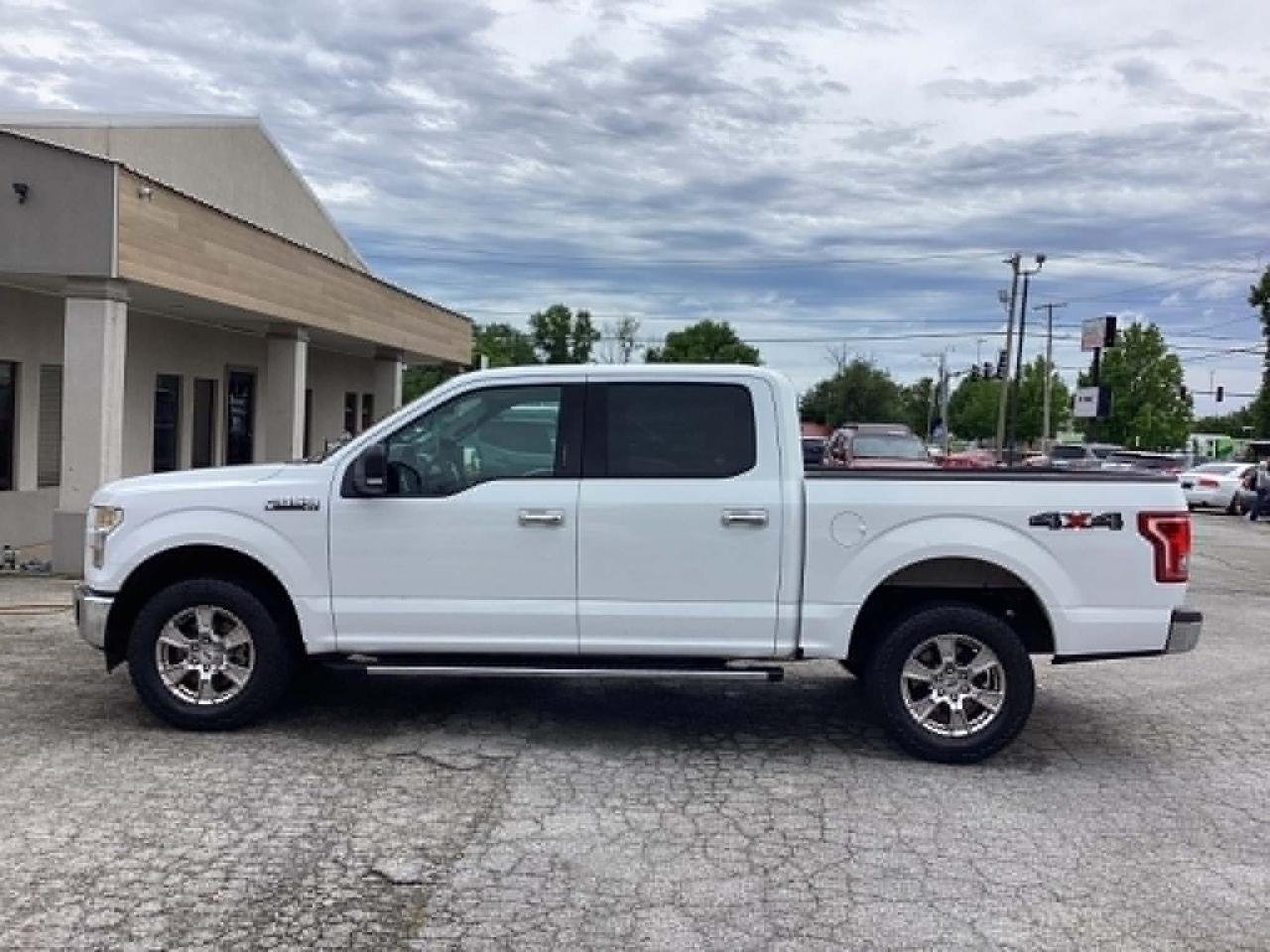 Ford F-150 Lariat SuperCrew 5.5-ft. Bed 4WD 2016